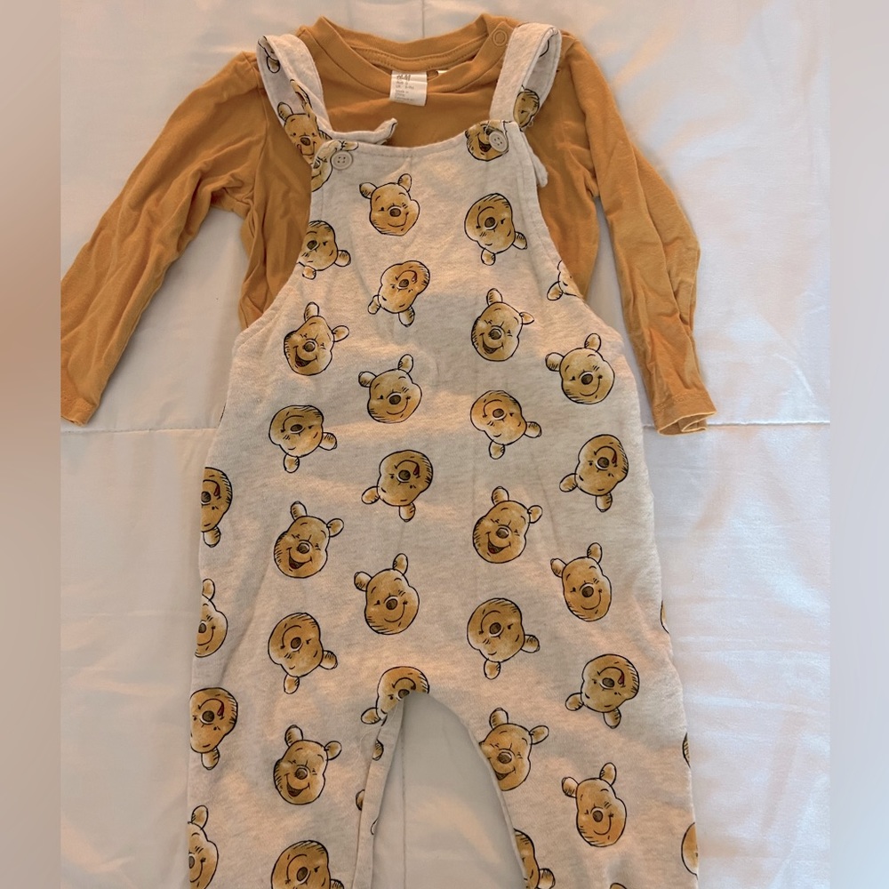 Winnie the Pooh Overall Set